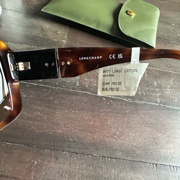 Longchamp Tortoise Sunglasses with Green Case - Picture 2 of 4